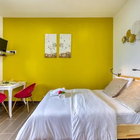 Relax En Normandie Lillebonne Exterior photo